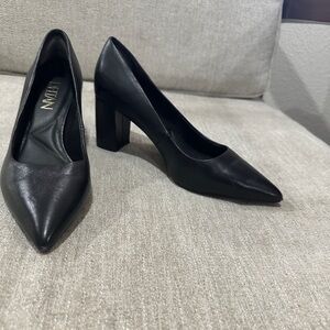 Deltan Black Heels